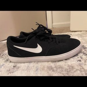 Nike SBs